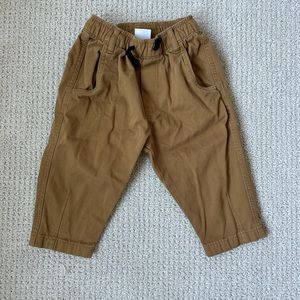Lightly worn Zara khaki pants 18-24 months